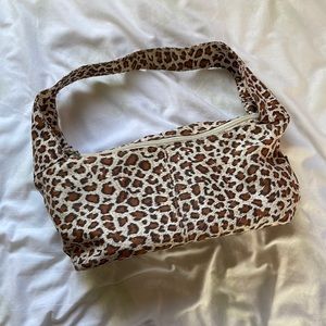 Y2K cheetah baguette bag